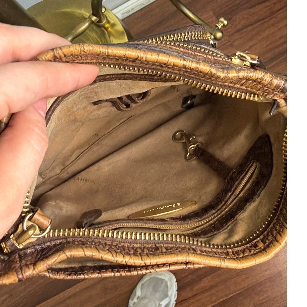Brahmin Brown Croc Embossed Leather Crossbody Bag Organizer Purse Gold Hardware - Picture 6 of 7
